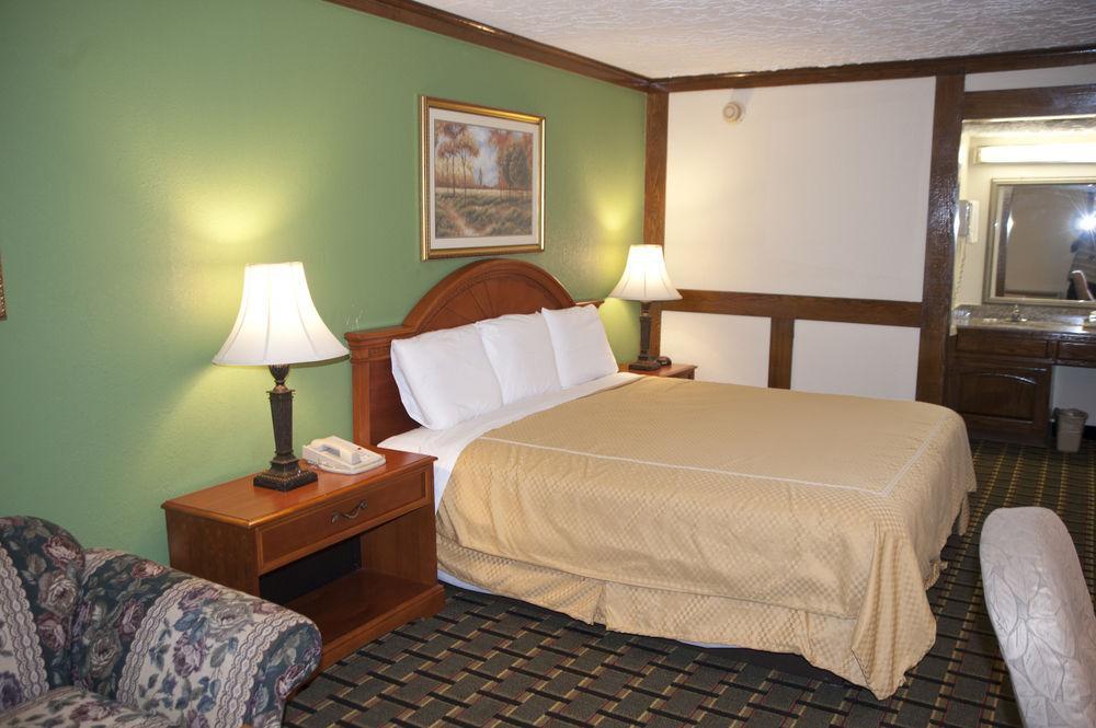 Victorian Inn & Suites Nacogdoches Buitenkant foto
