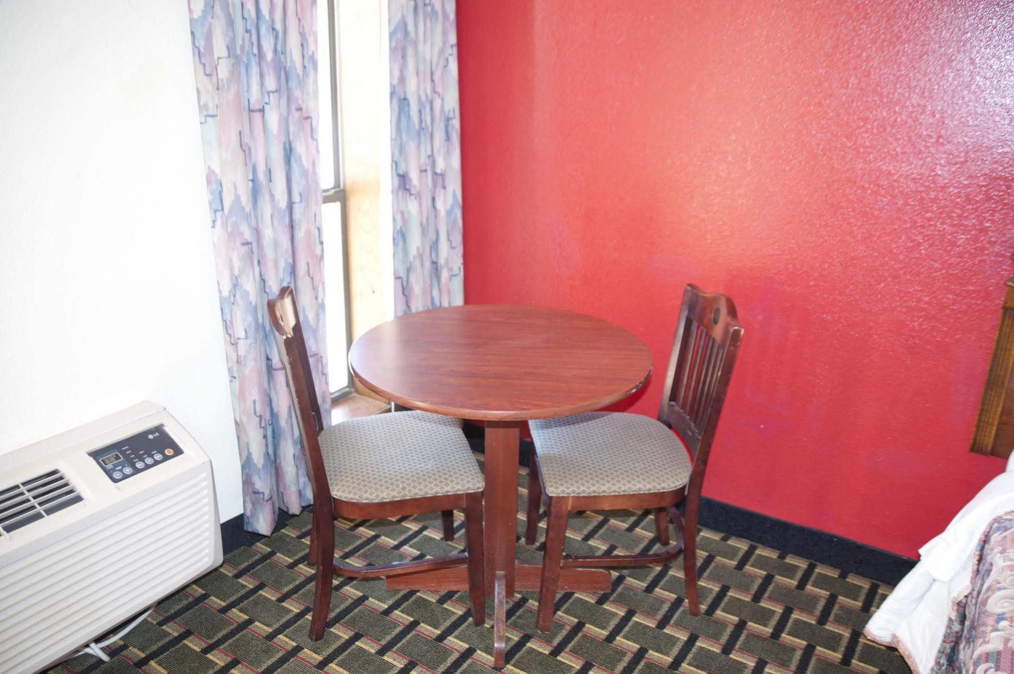 Victorian Inn & Suites Nacogdoches Buitenkant foto