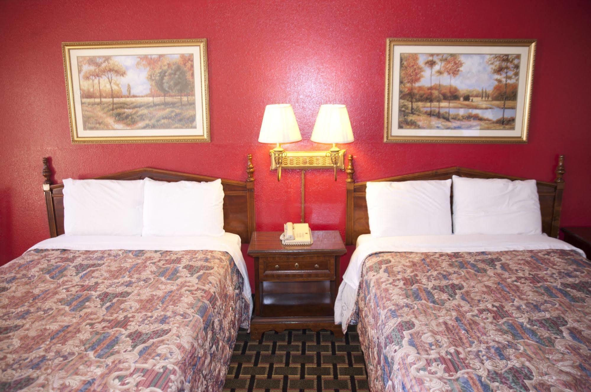 Victorian Inn & Suites Nacogdoches Buitenkant foto
